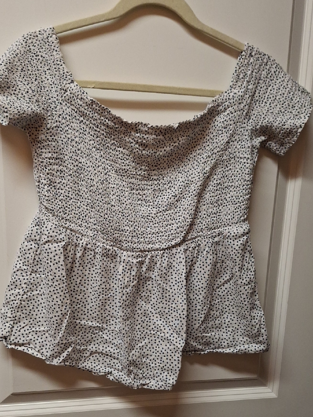 Women’s White Polka Dot Smocked Peplum Top